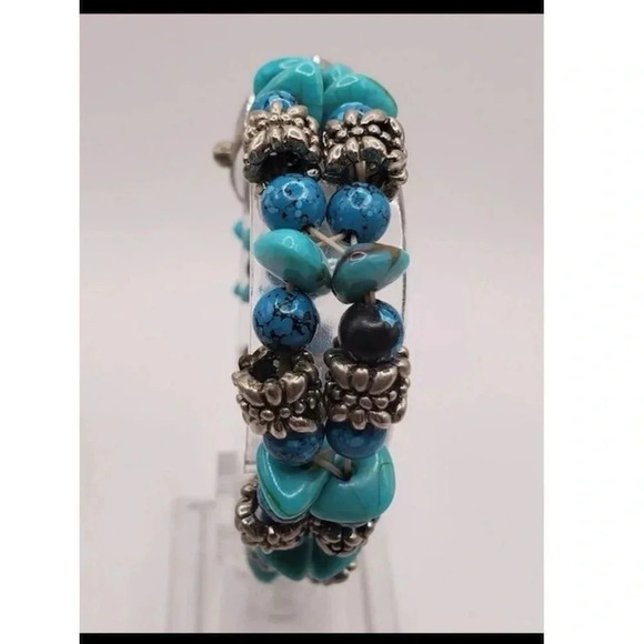 Geneva Genuine Turquoise Beaded Bracelet Watch with Silver Tone Accents O/S - Picture 7 of 8